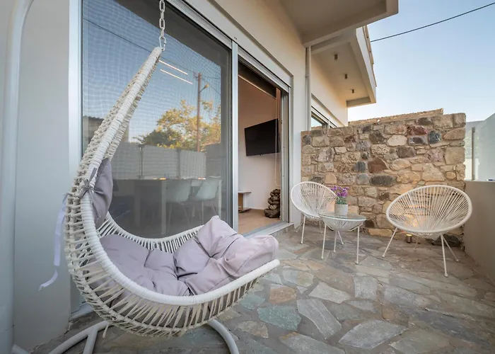 Hyacinthus Executive Suite 5 Min To Beach